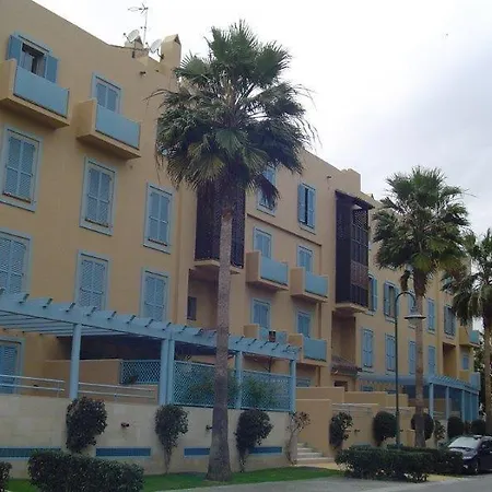 アパート Sotogrande Marina トレグアディアロ